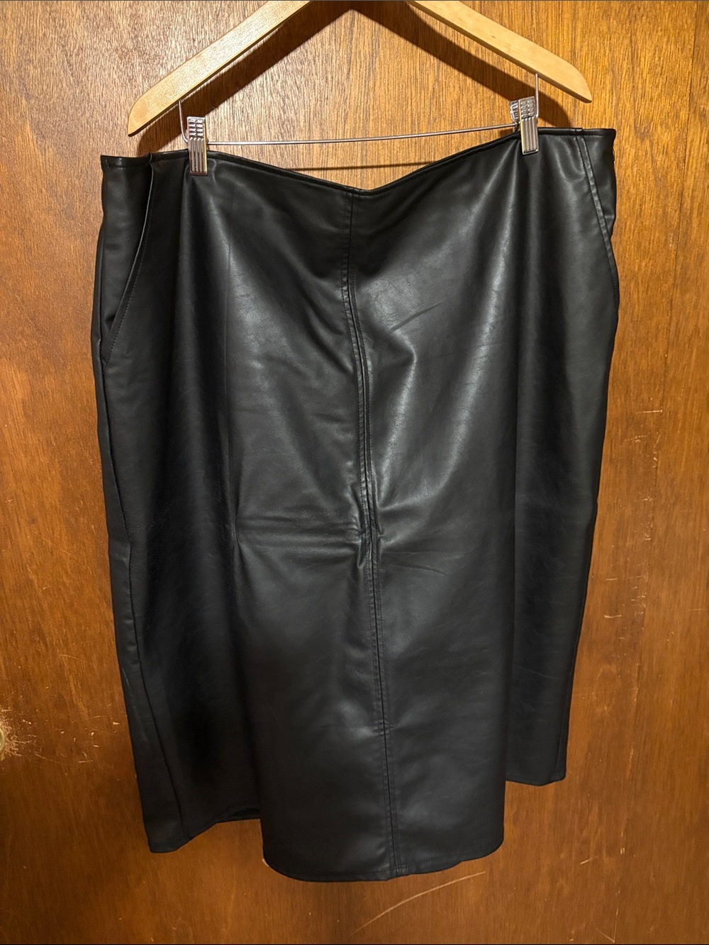 Old Navy Black Faux Leather Pencil Skirt